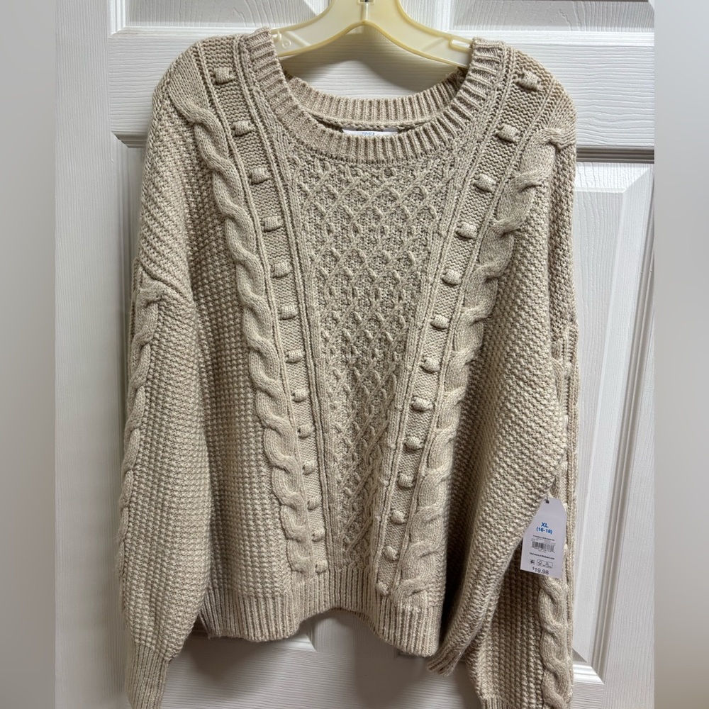 Cozy Cable Knit Sweater - Tan